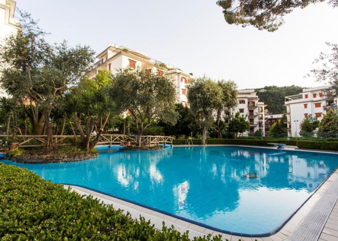 סורנטו Virginia'S Guest House מראה חיצוני תמונה